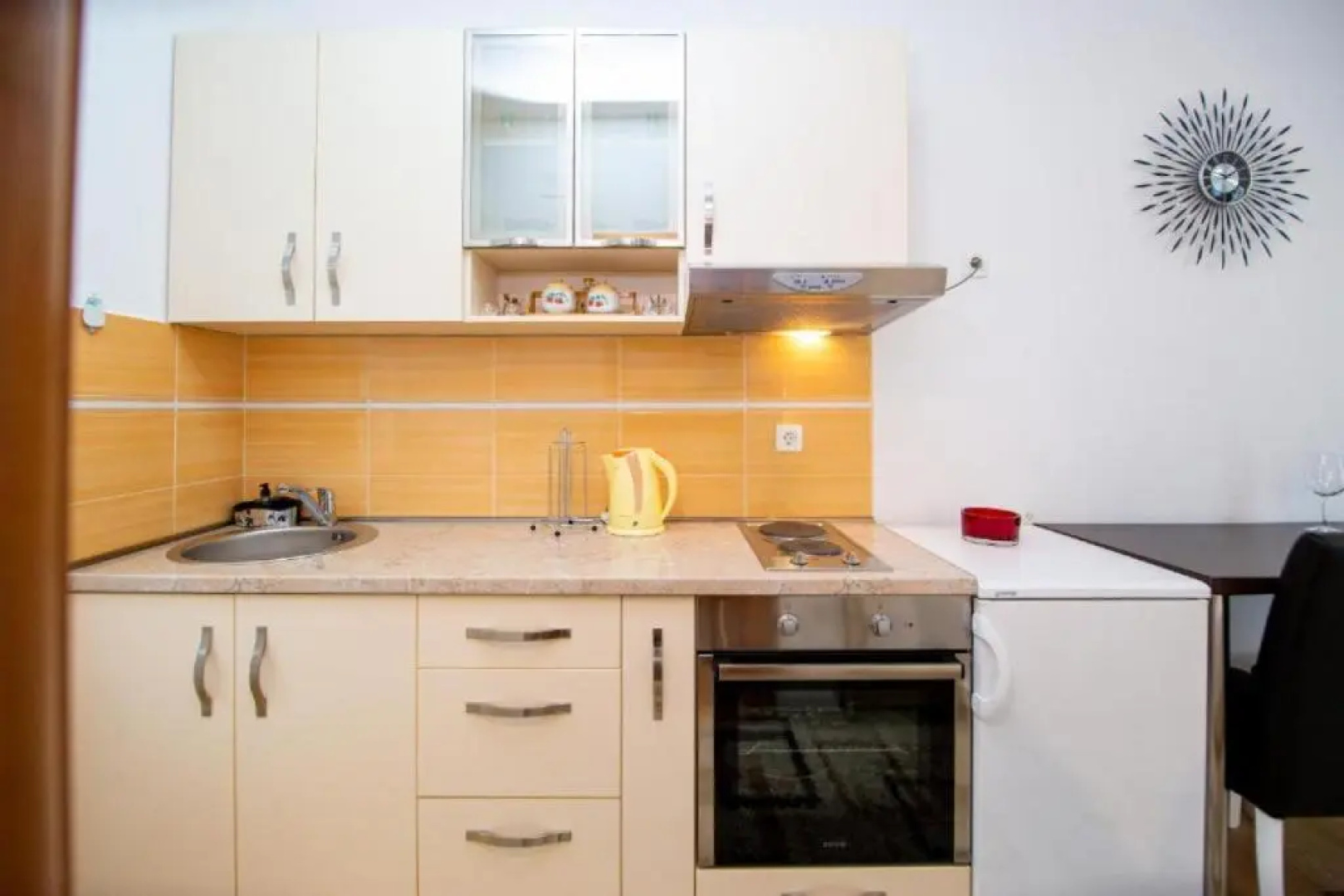 Studio Flat with Shared Pool in Prčanj Montenegro