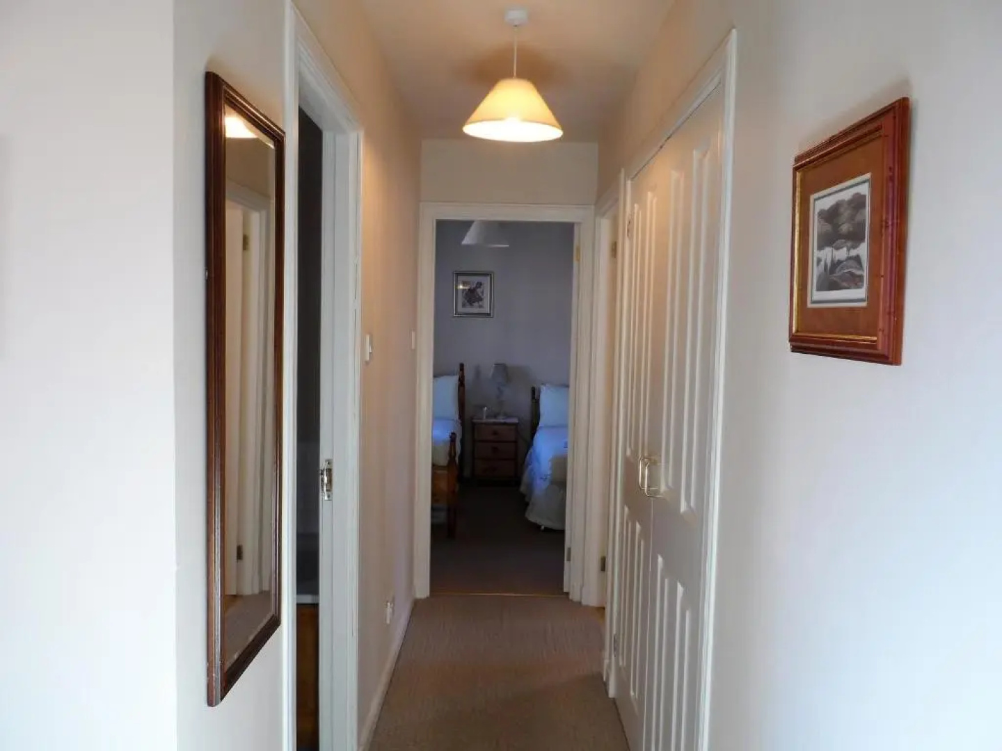 Wellingtonia Apartment