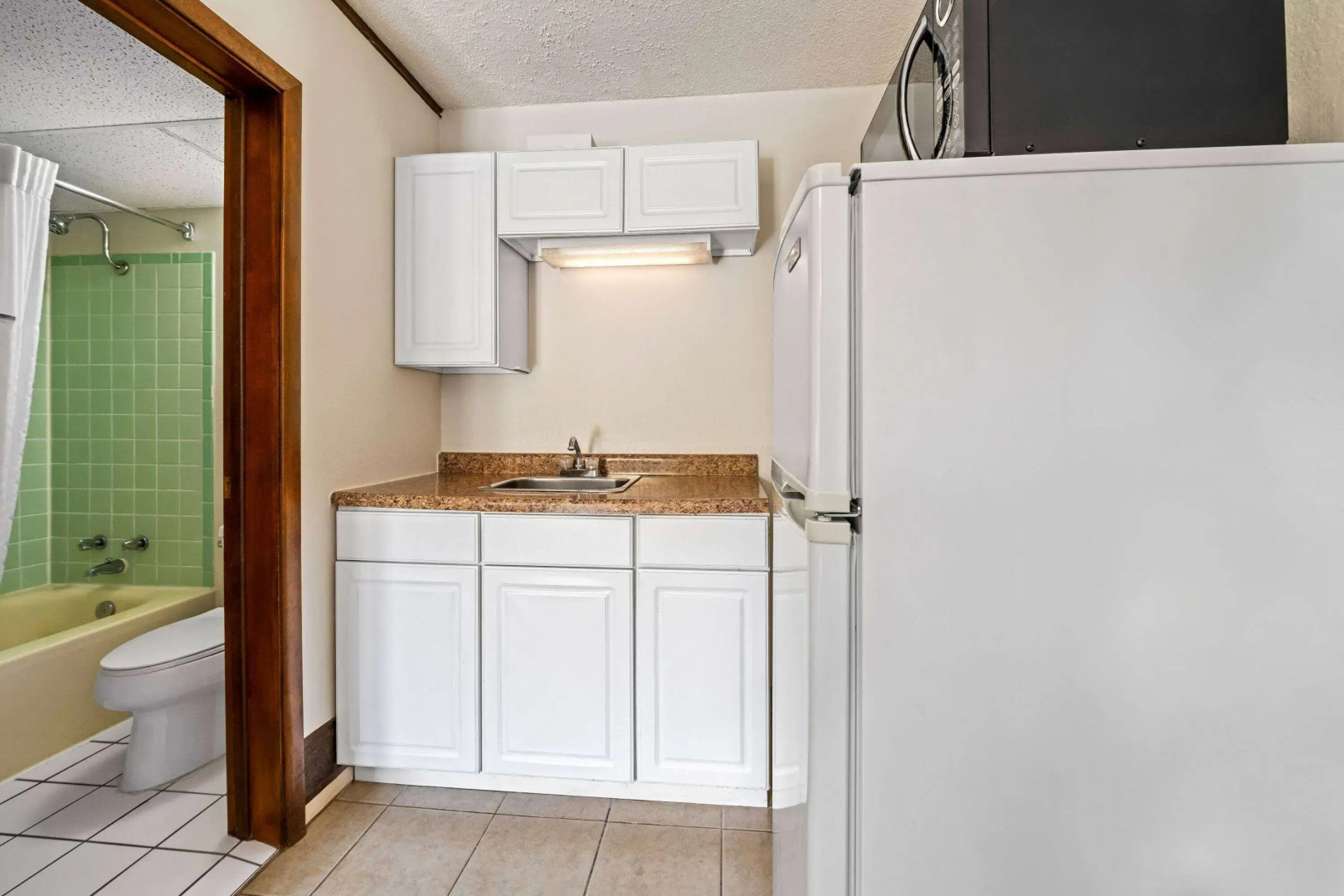 Days Inn by Wyndham Dubuque