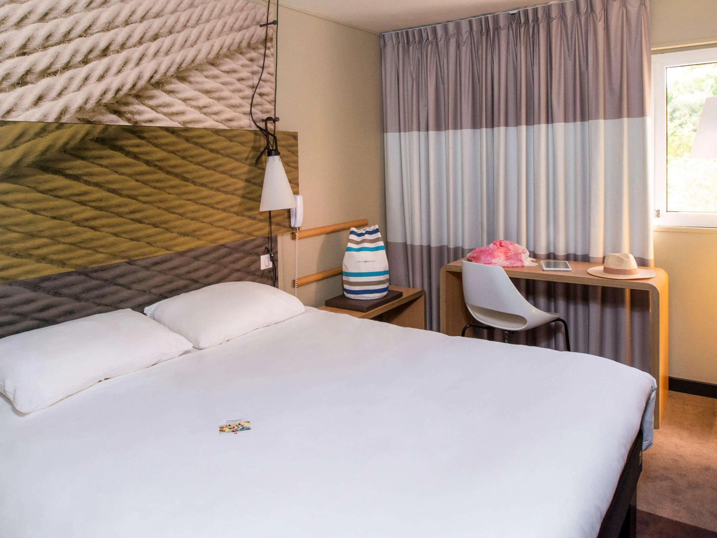 Brit Hotel Caen Herouville