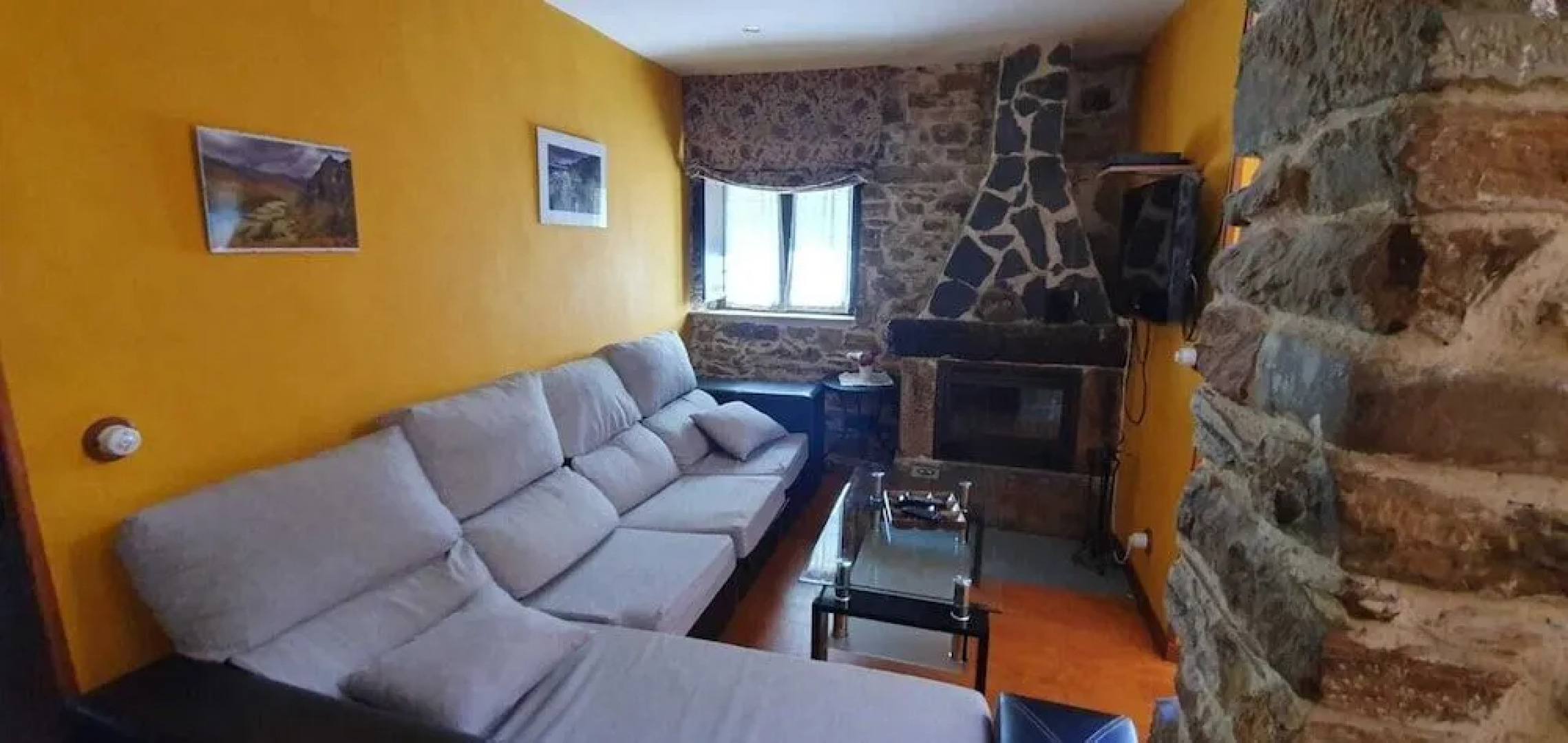 Casa Rural Madreselva