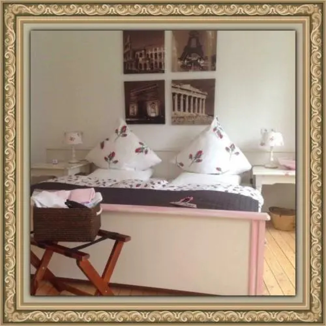 Momentmal - Die Andere Pension