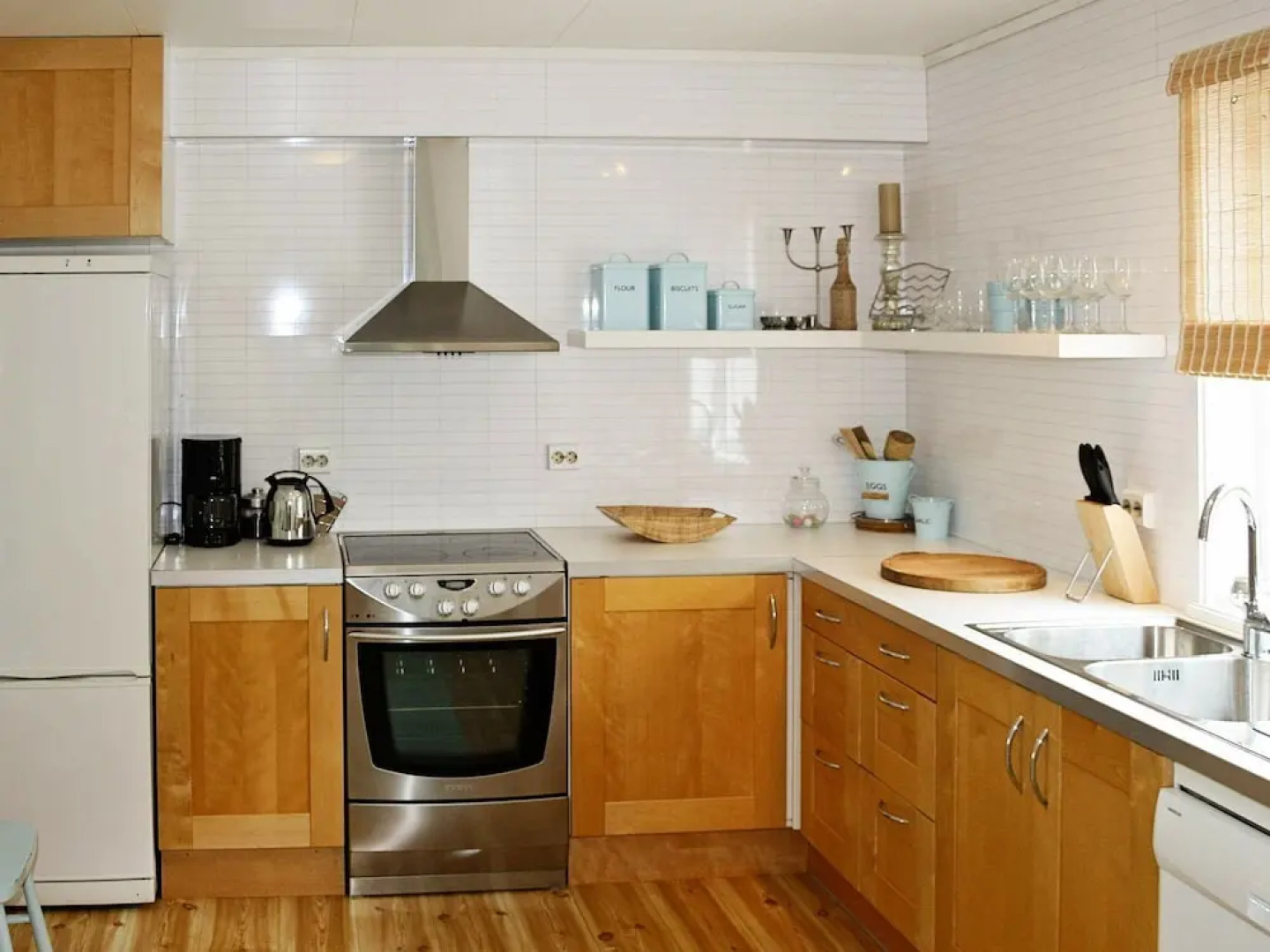 10 Person Holiday Home in Kjerstad