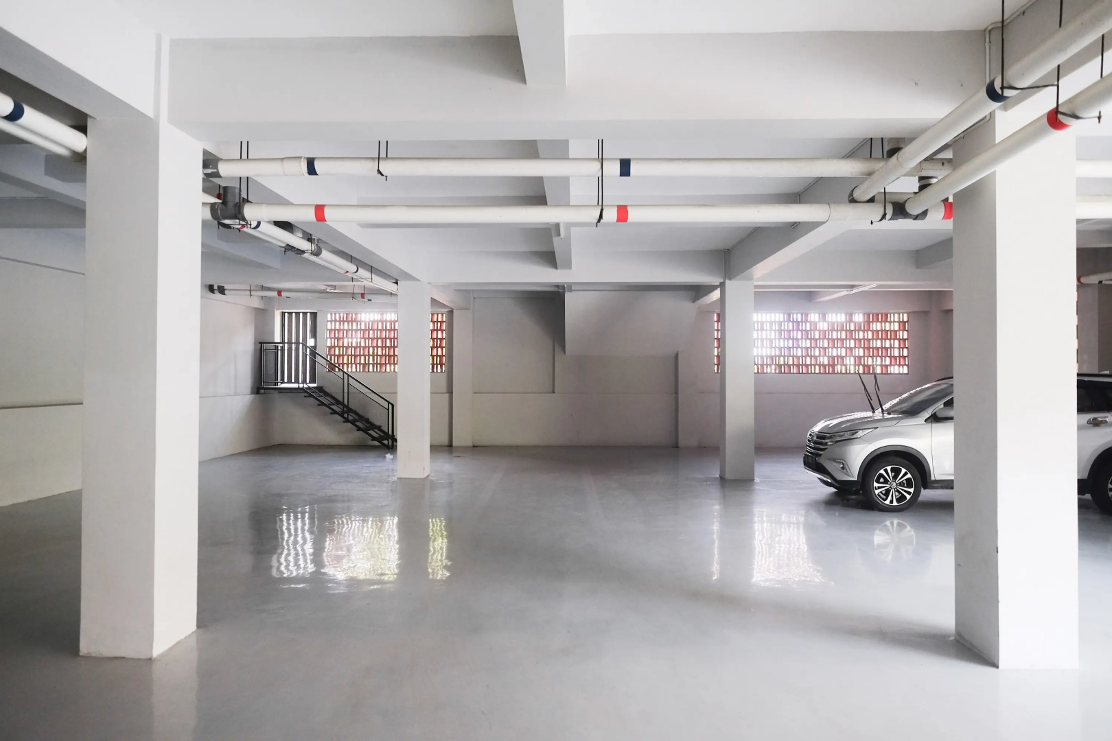 RedDoorz Plus near Solo Square 2