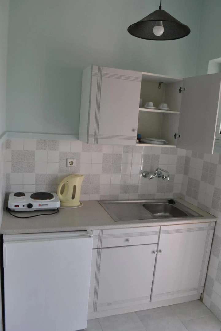 Giannis Studios Alykes