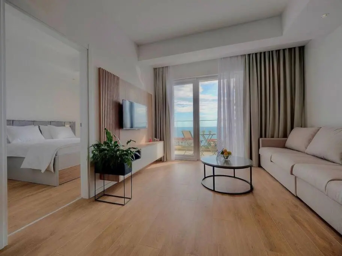 A24 Lovely Sea View one bedroom Apartment