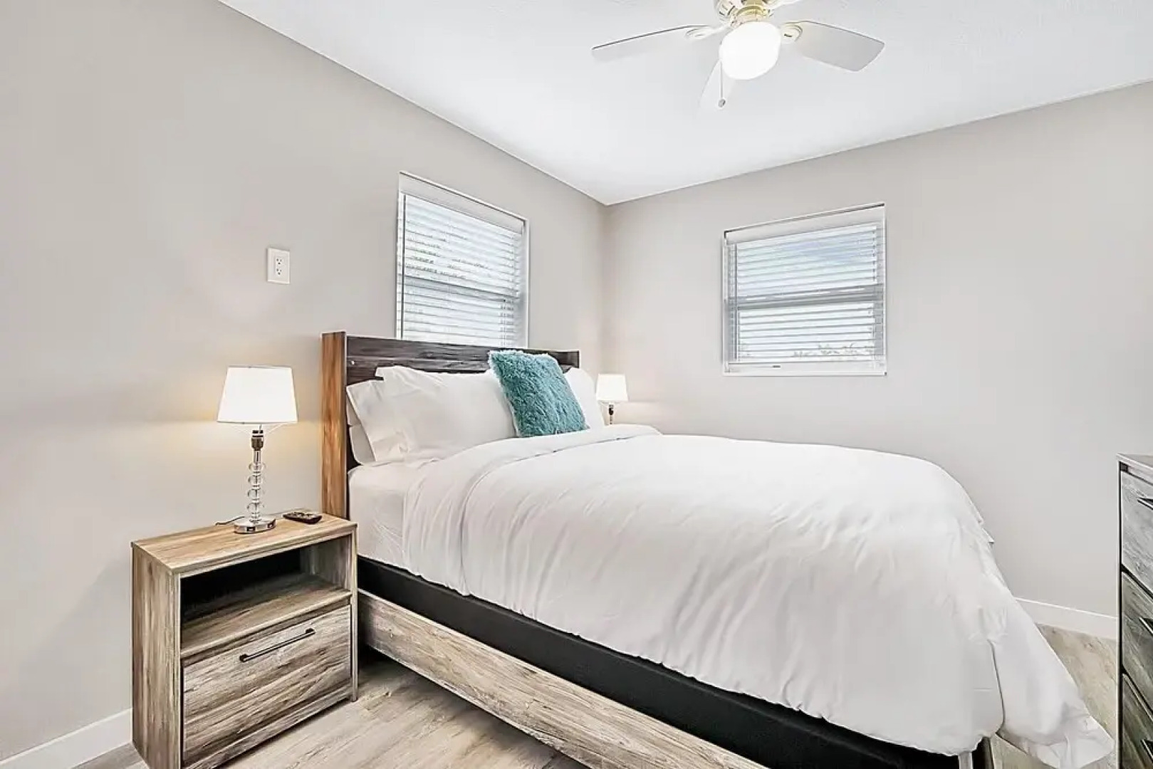 Perfect Backyard In 3 Bed 2 Bath - 9 Mins To Wilton Manors