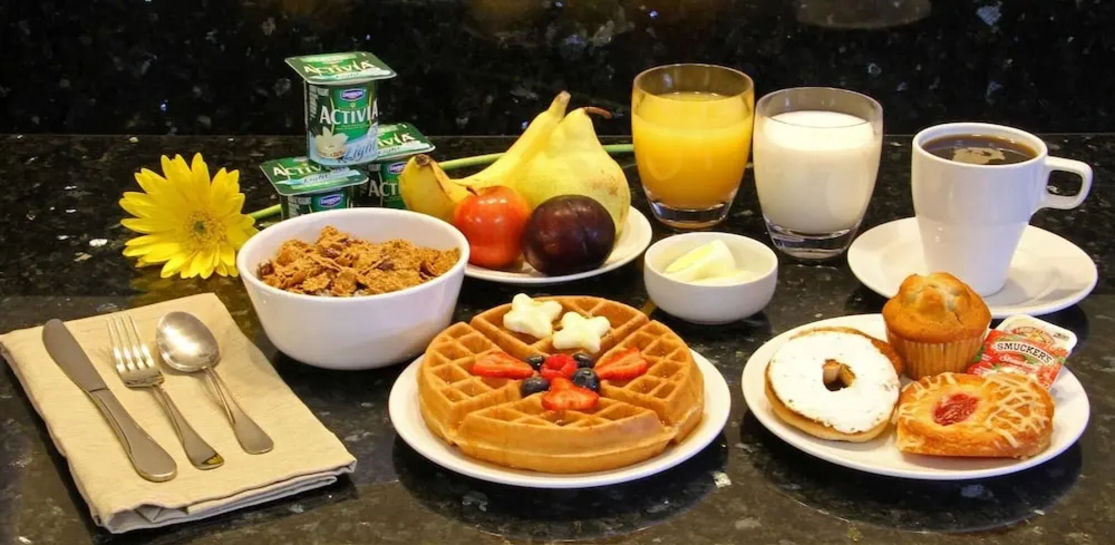 The View Inn & Suites