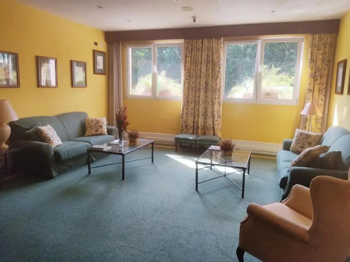 Hotel Suite Mioño Castro