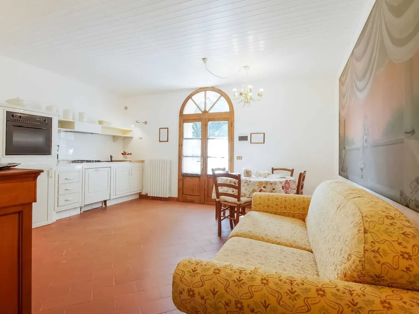 Splendid Holiday Home in Orciatico with Hot Tub & Pool