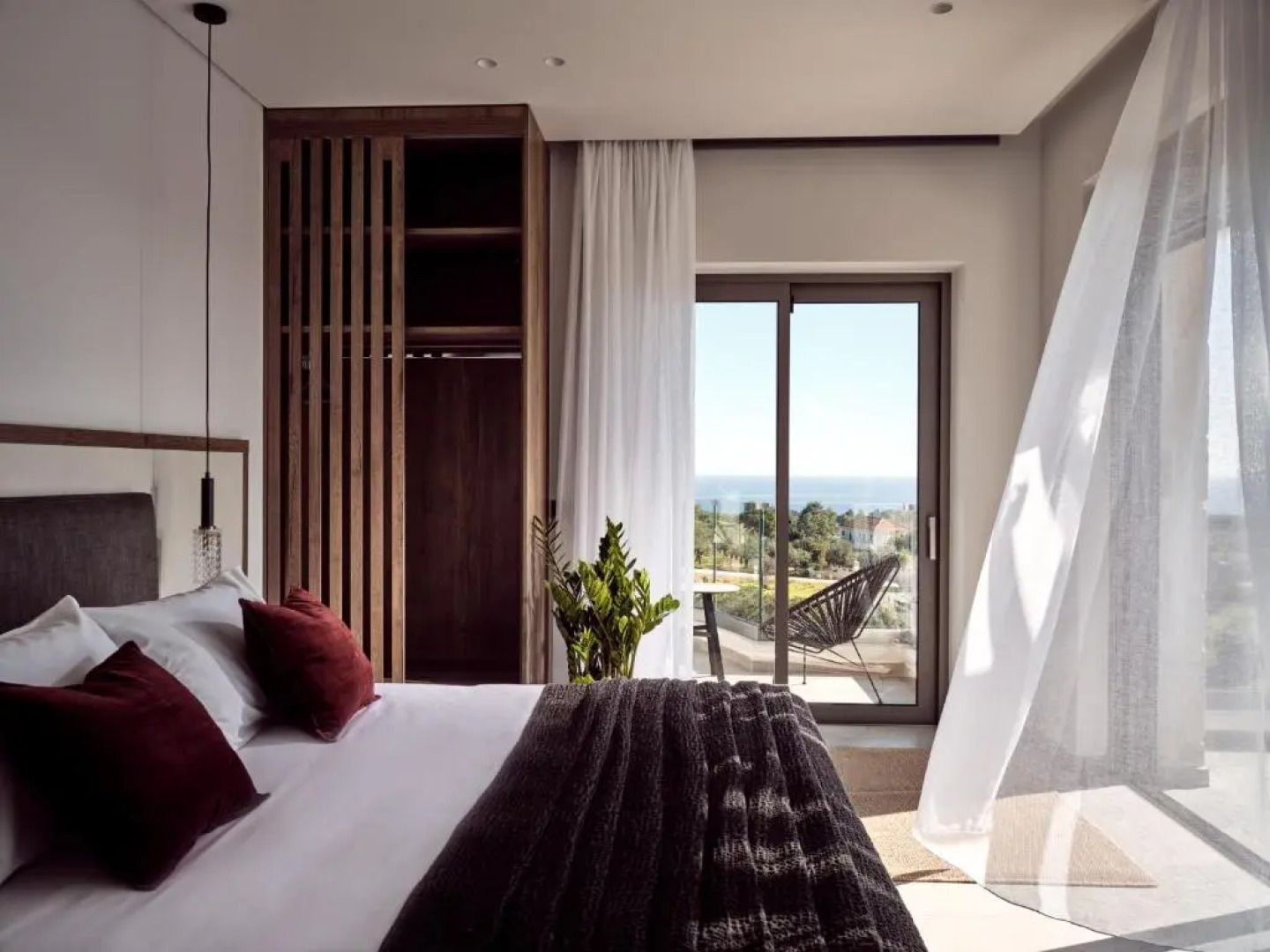 Alexandra SeaView Luxurious Villa, By ThinkVilla