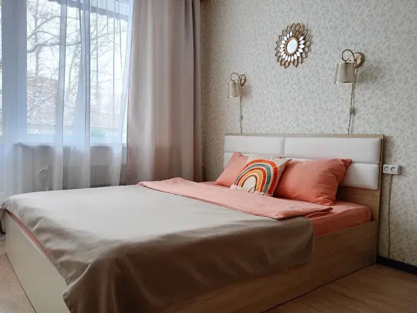 Апартаменты Свит Хоум на ул. Московских строителей, д. 13