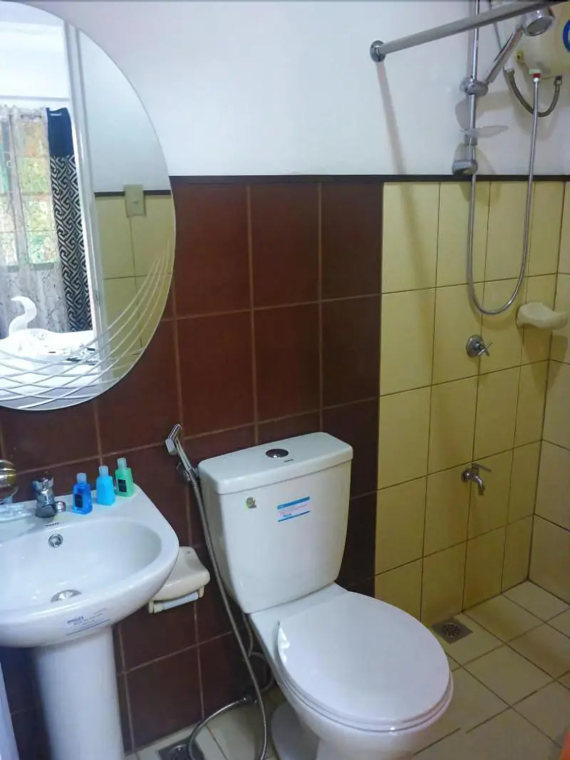 Luljettas Place Garden Suites