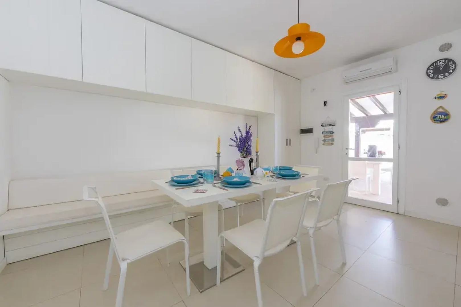 The Orange 22 Sweet Home