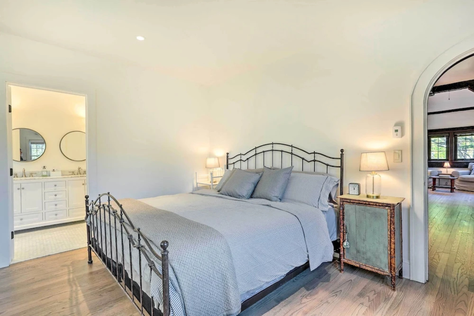 Historic 1800s Cornwall-on-hudson Cottage!