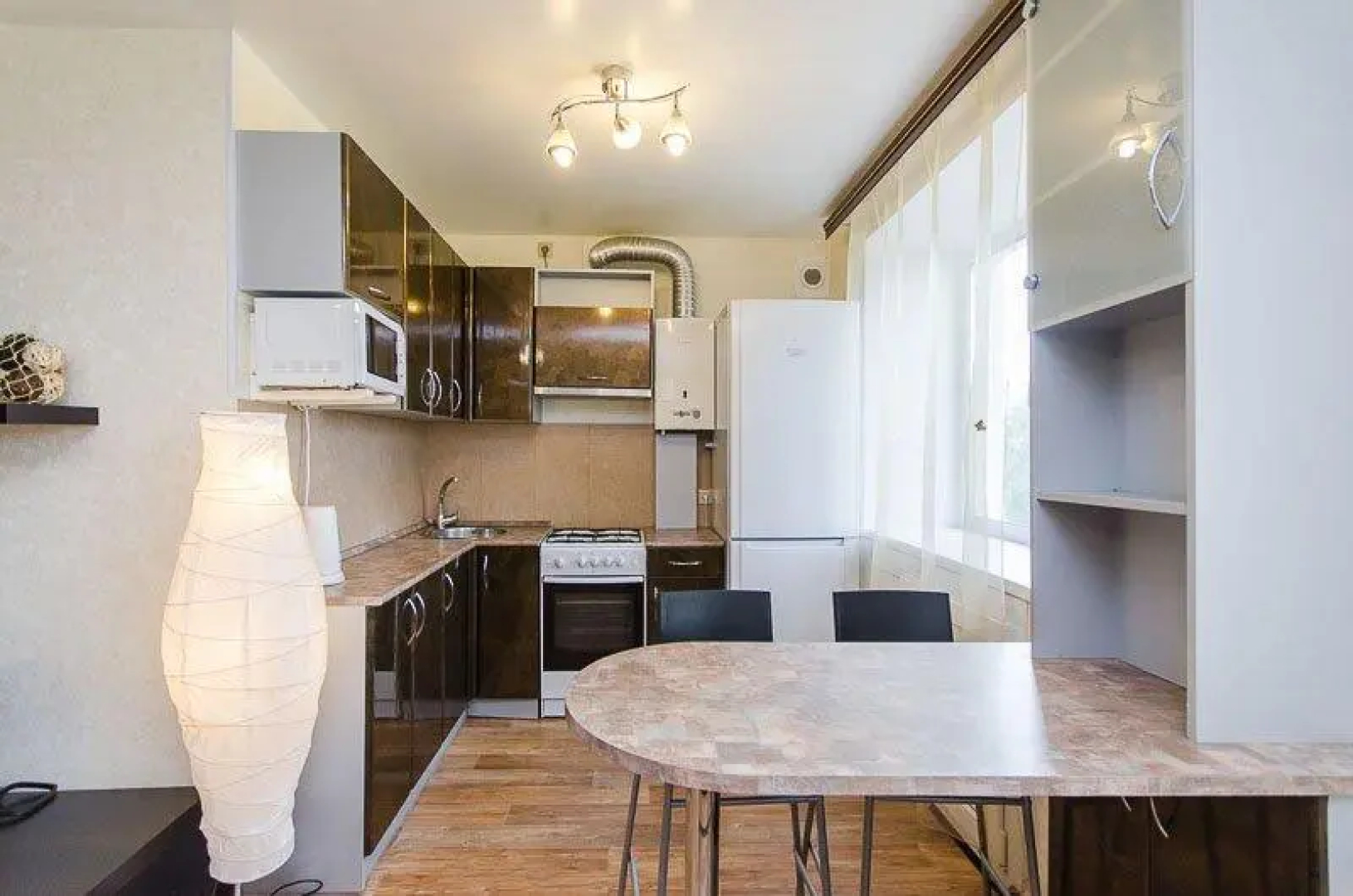 Apartments Sutki-Dom na Ploshchadi Gorkogo