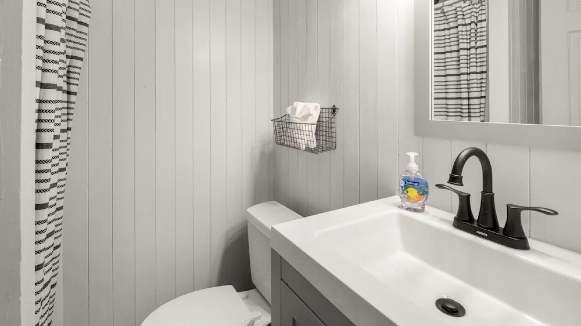 57 North Lynx 3 Bedroom Condo by RedAwning