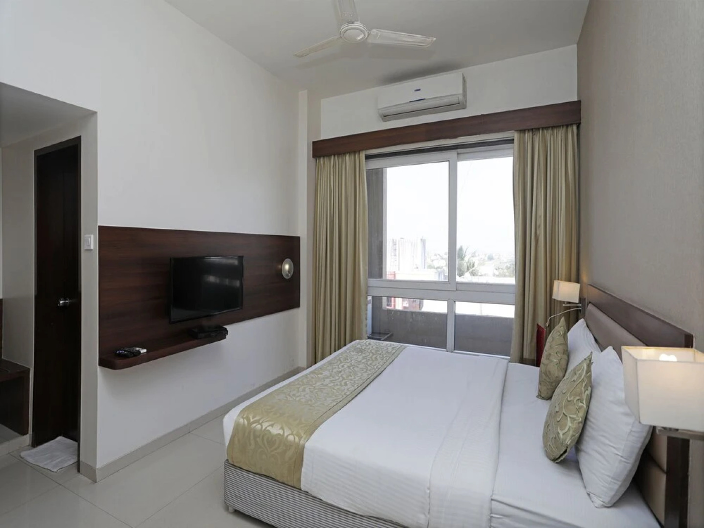 FabHotel Rathi Residency