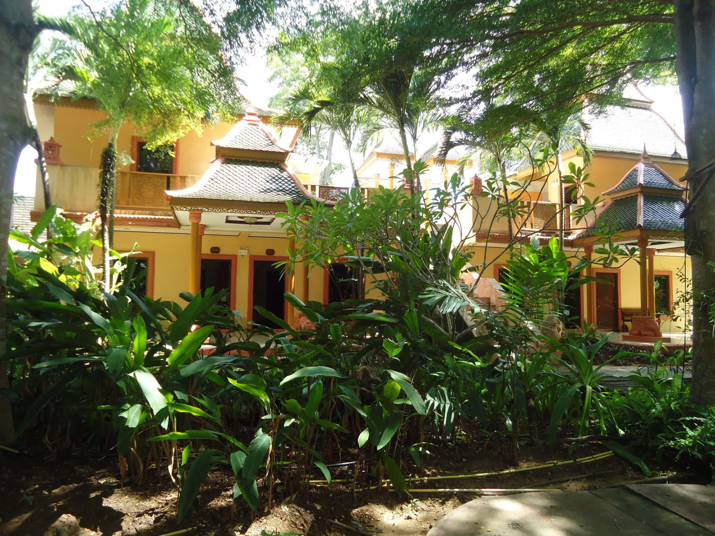 Coconut Beach Resort