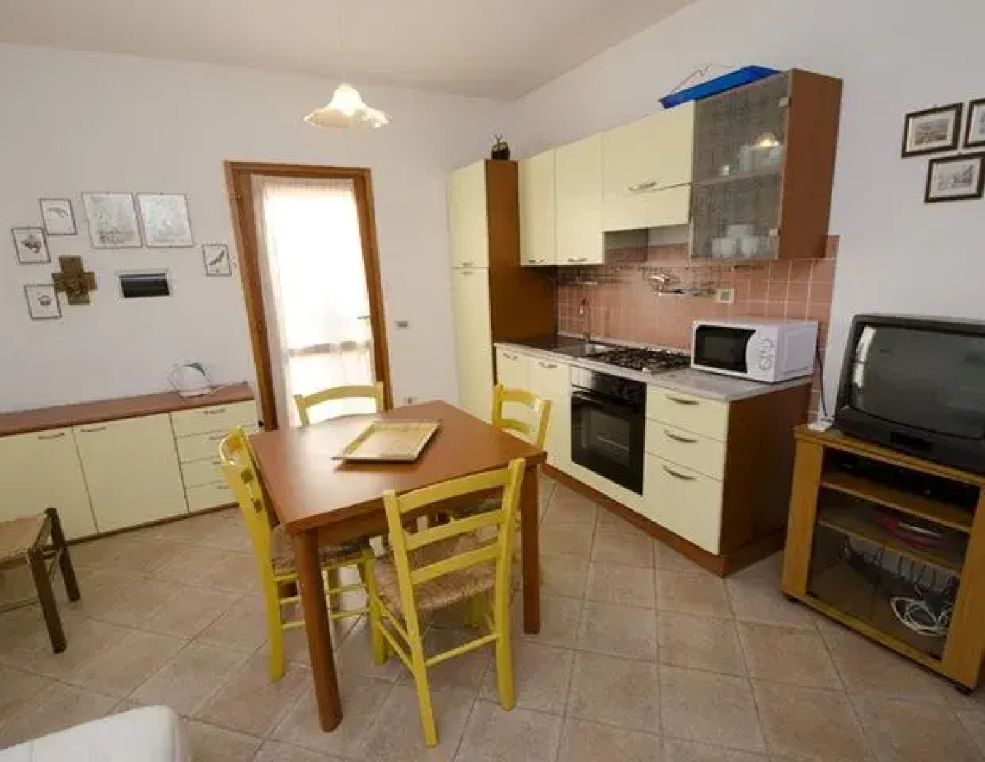 Appartamenti Isola Rossa Borgo Di Mare