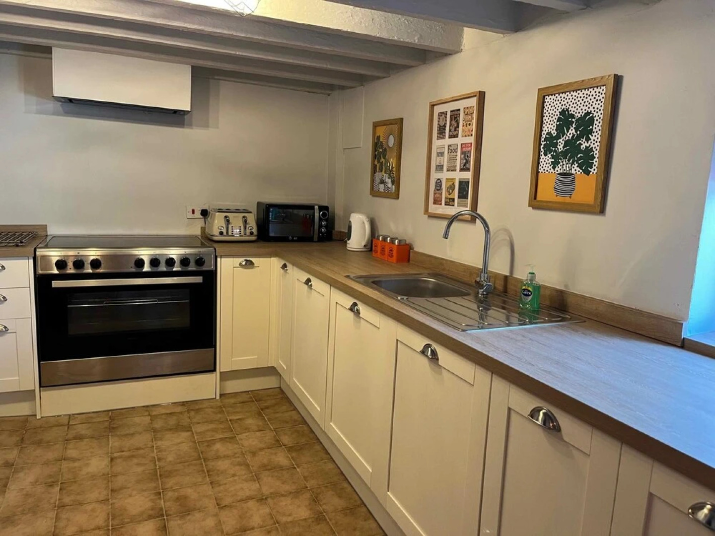 Barrow Cottage St Asaph