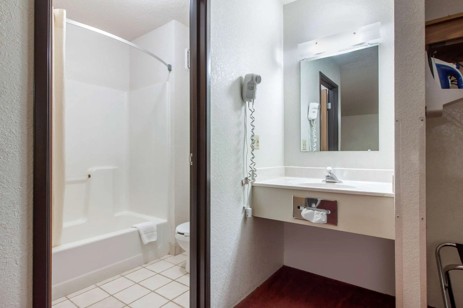 Econo Lodge Oacoma - Chamberlain West