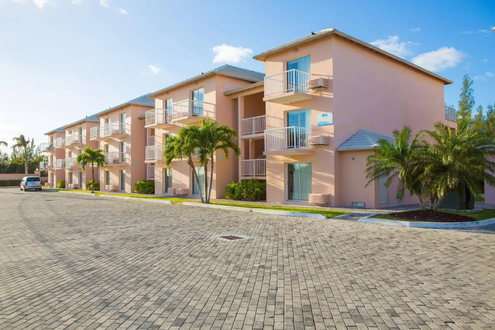 Island Palm Marina Villas