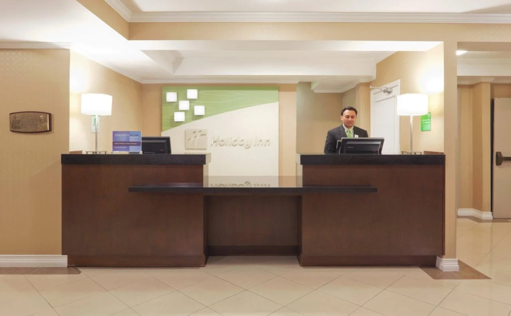Holiday Inn Hotel & Suites San Mateo-San Francisco SFO by IHG