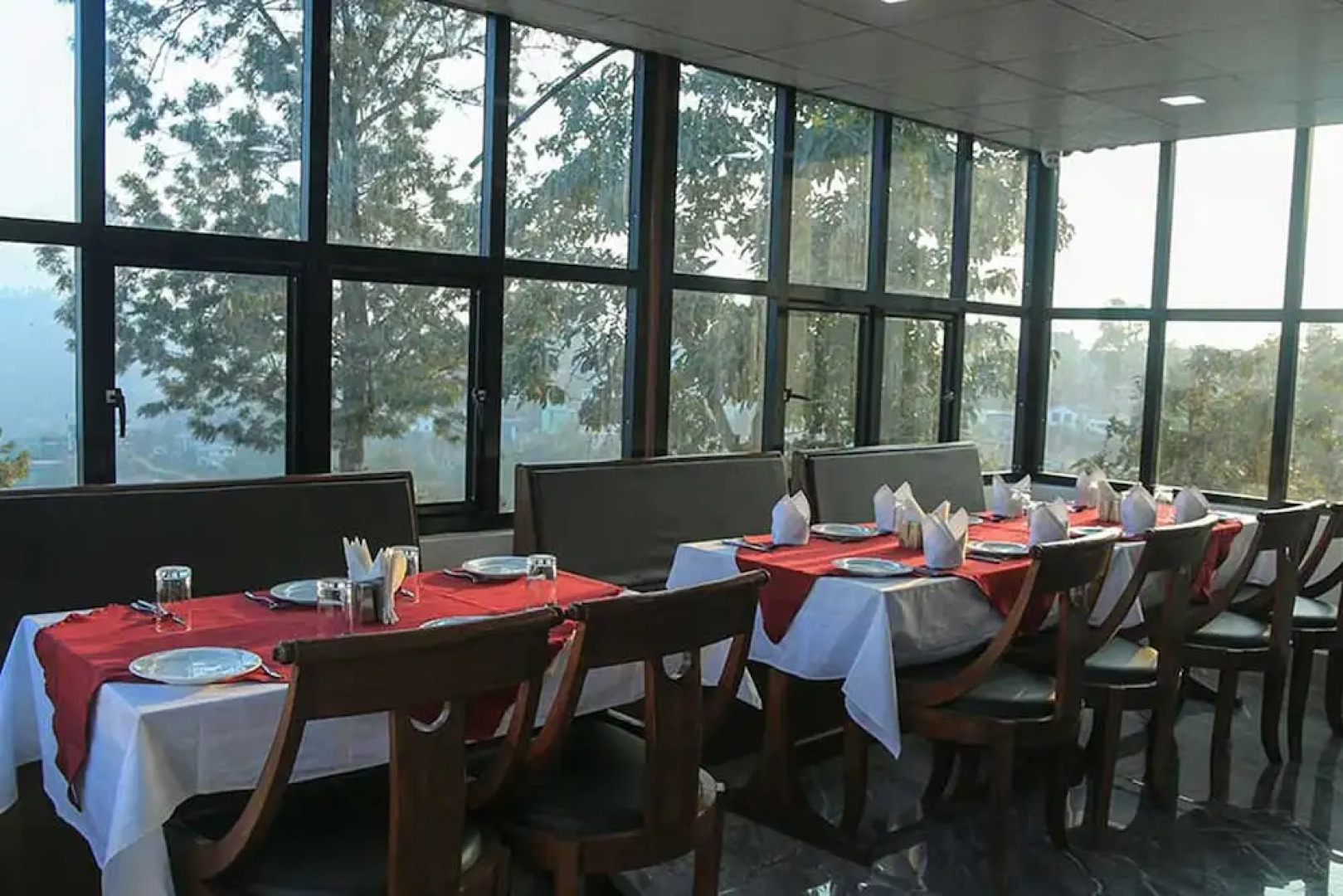 Hotel Murchunga International