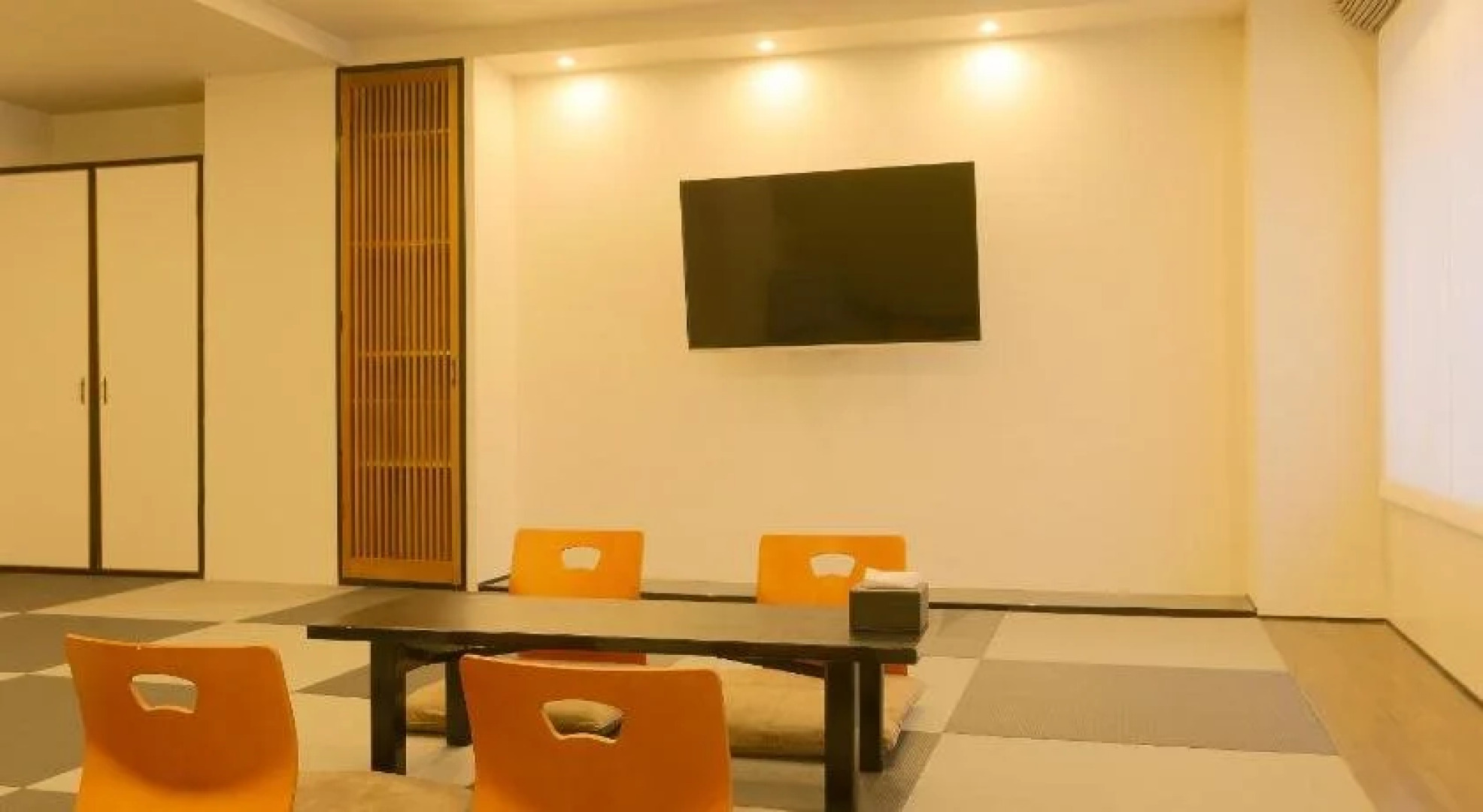 Tabist S.hyde Park Koga Station