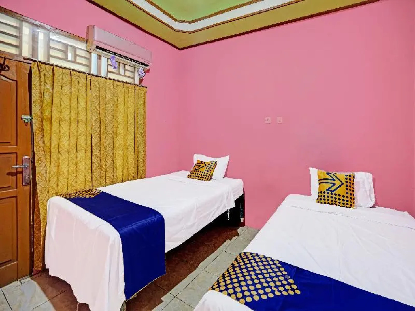 SPOT ON 91312 Kost Arfa