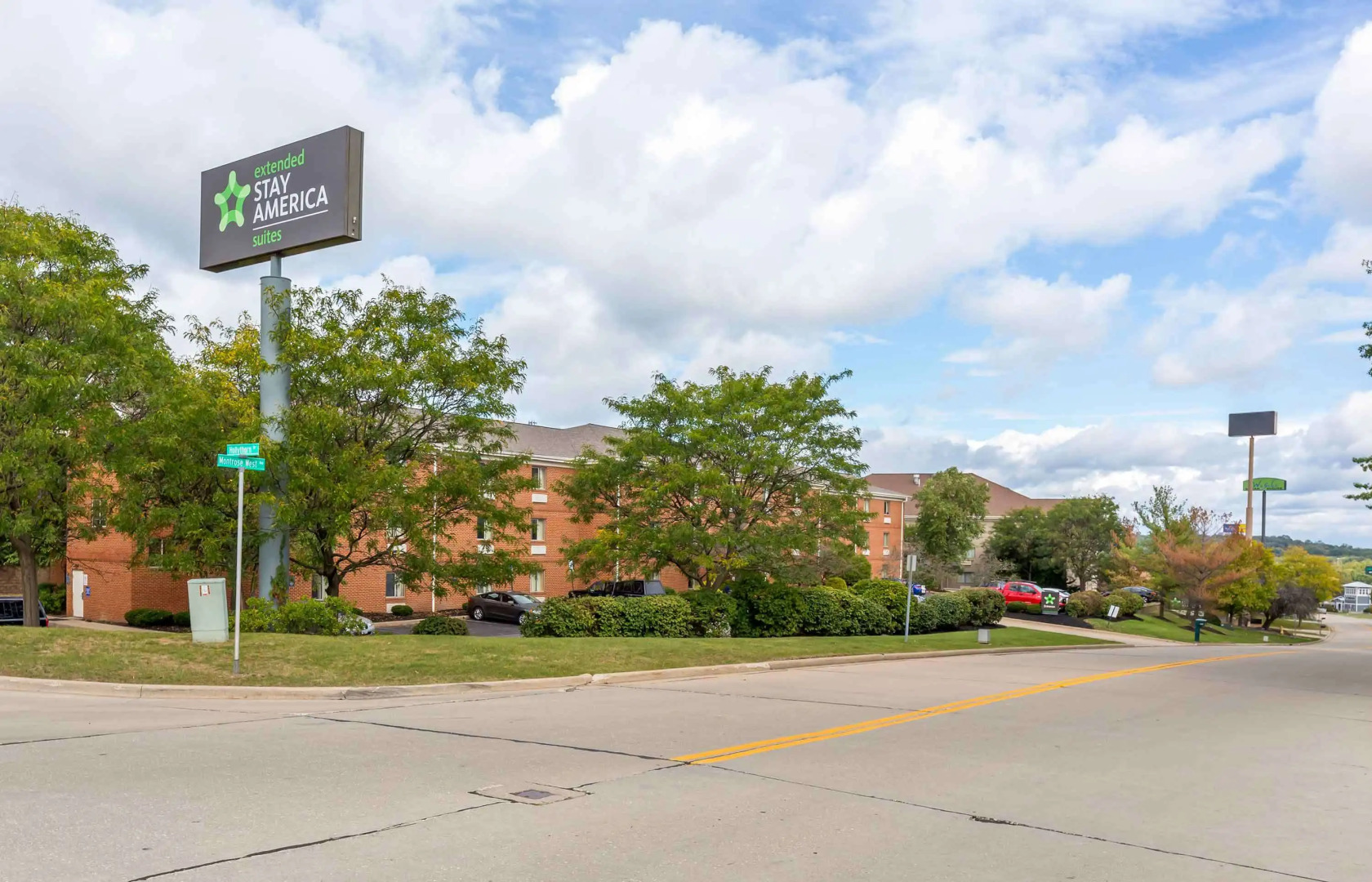 Suburban Studios Copley Akron West