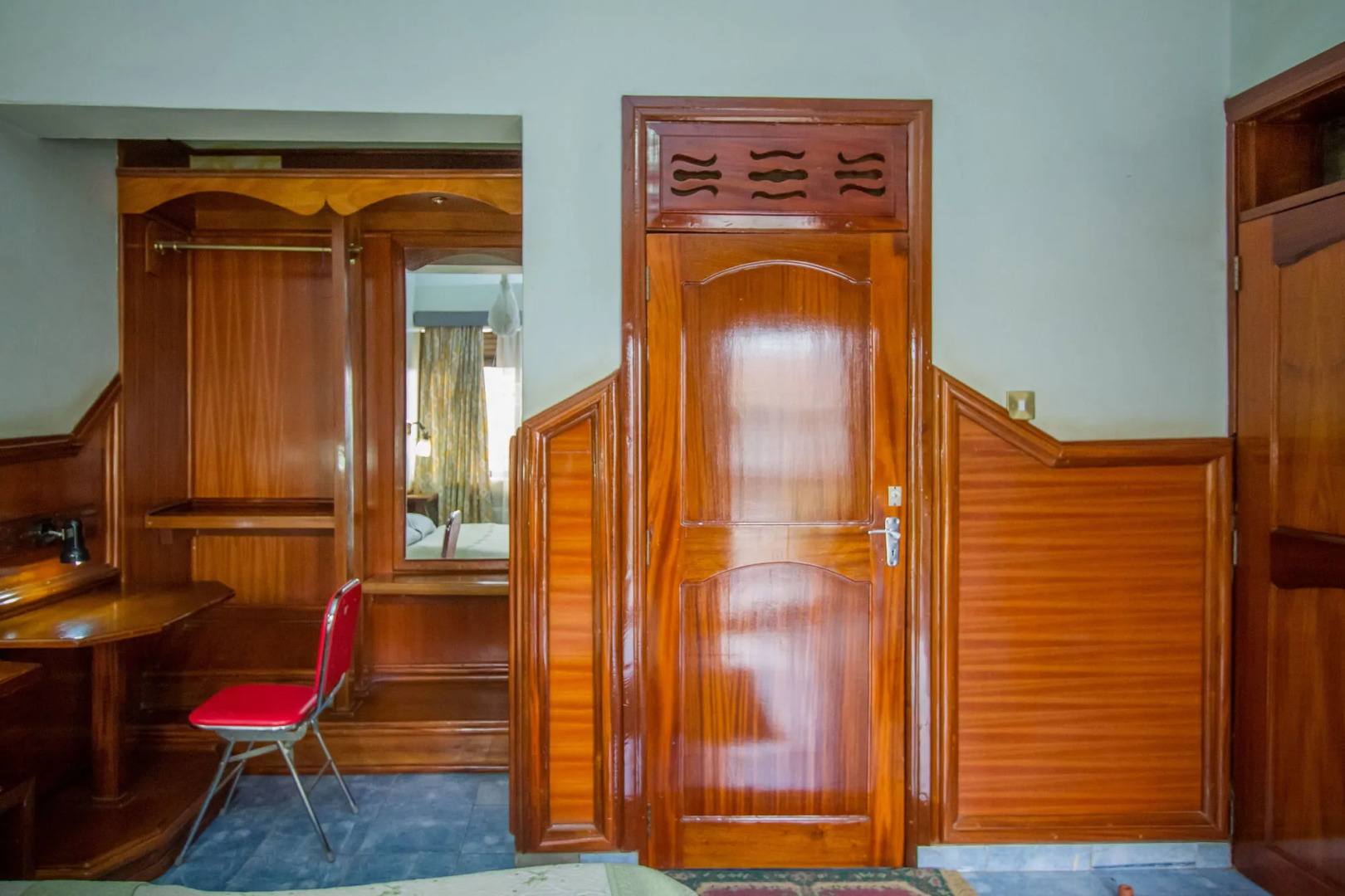 Grand Holiday International Hotel