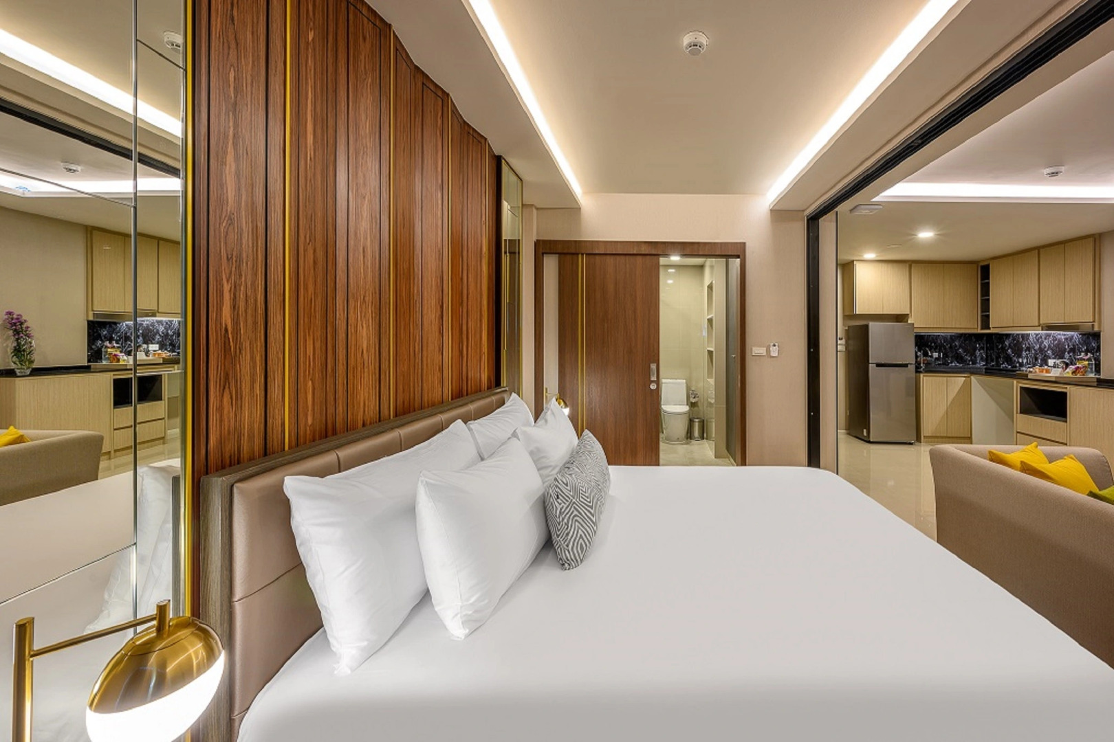 Курортный отель MIDA Grande Resort Phuket