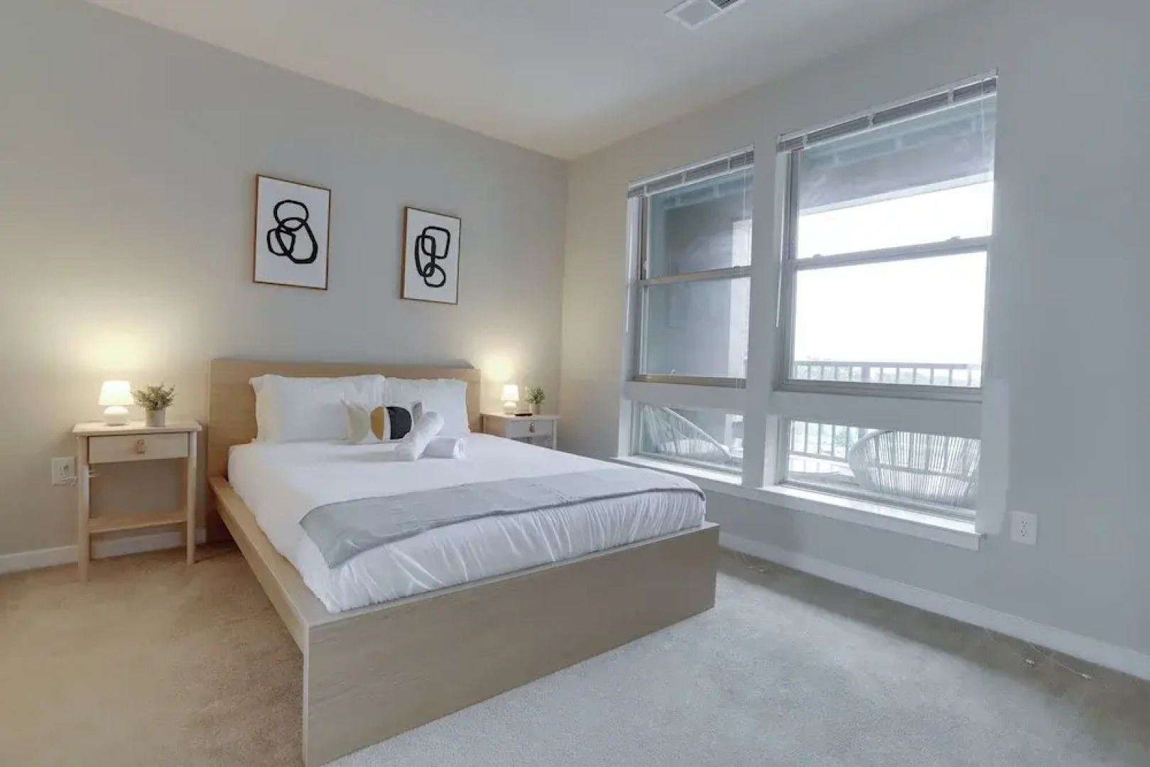 Stylish One-Bedroom Apt in Alexandria