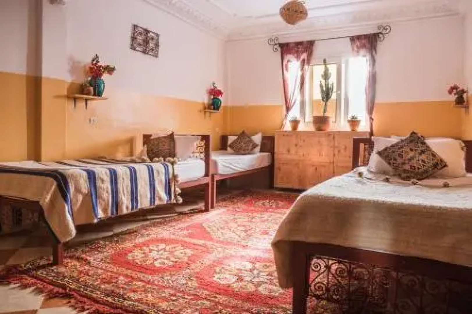 The Lunar Surf House