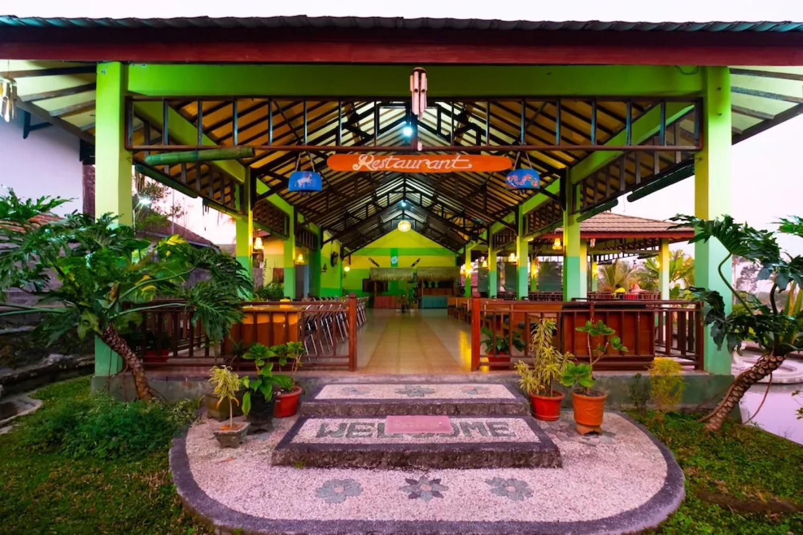 OYO 1320 Green Orry Inn