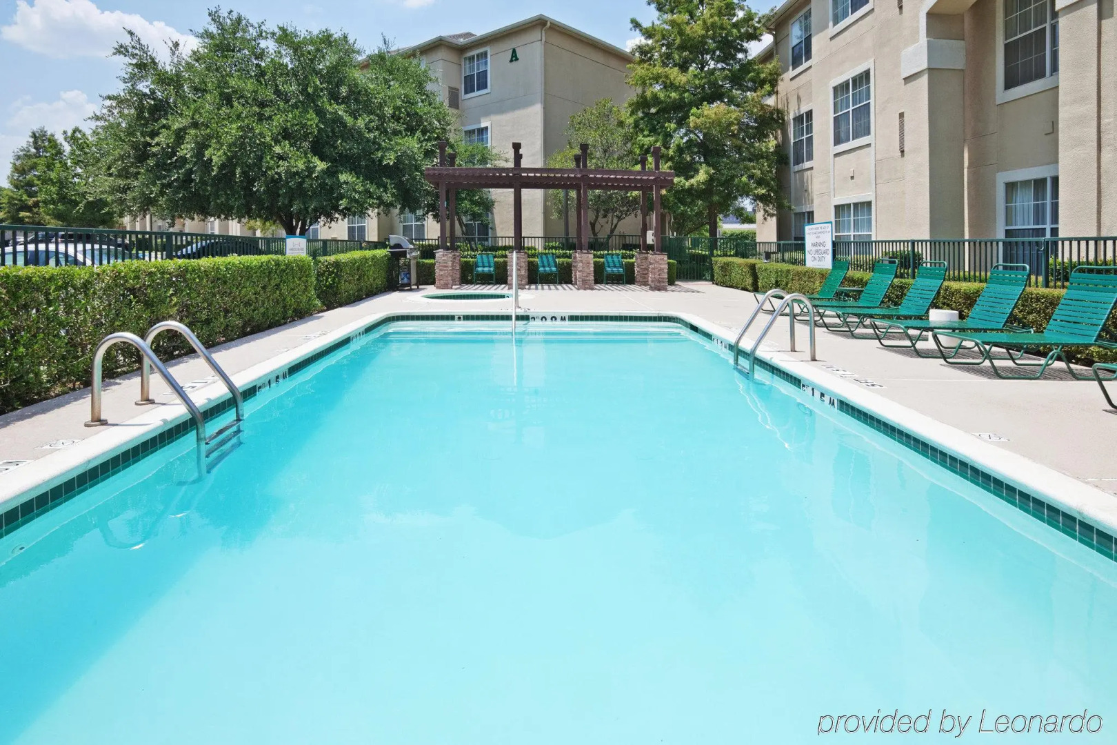 Staybridge Suites Dallas Addison
