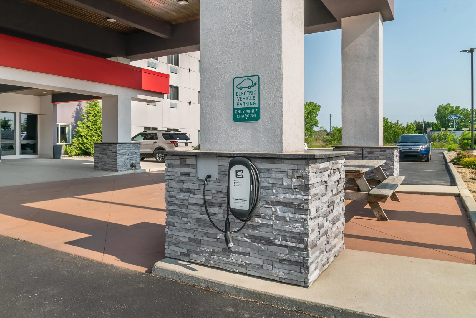 Best Western Plus Wayland Hotel