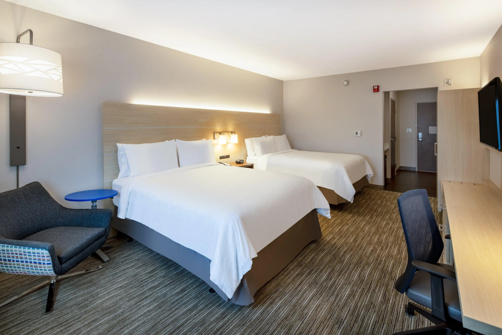 Holiday Inn Express & Suites Ft Myers Beach-Sanibel Gateway by IHG