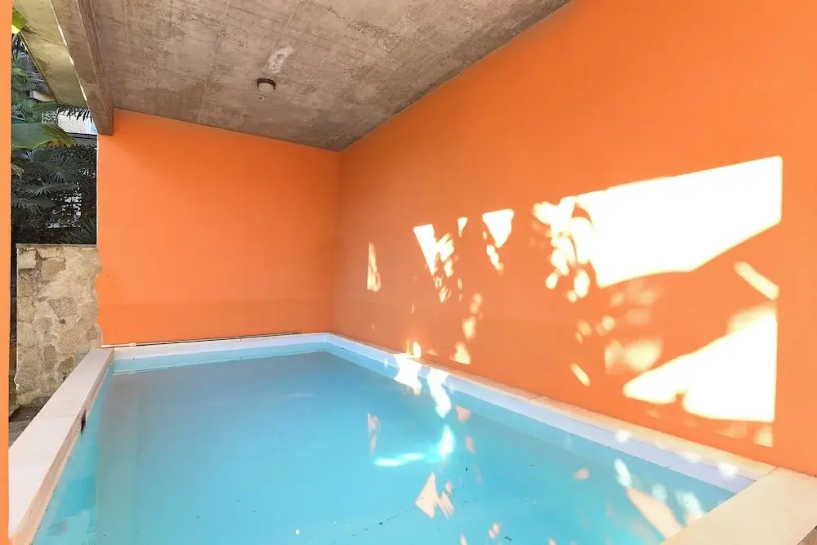 Apartment View And Pool