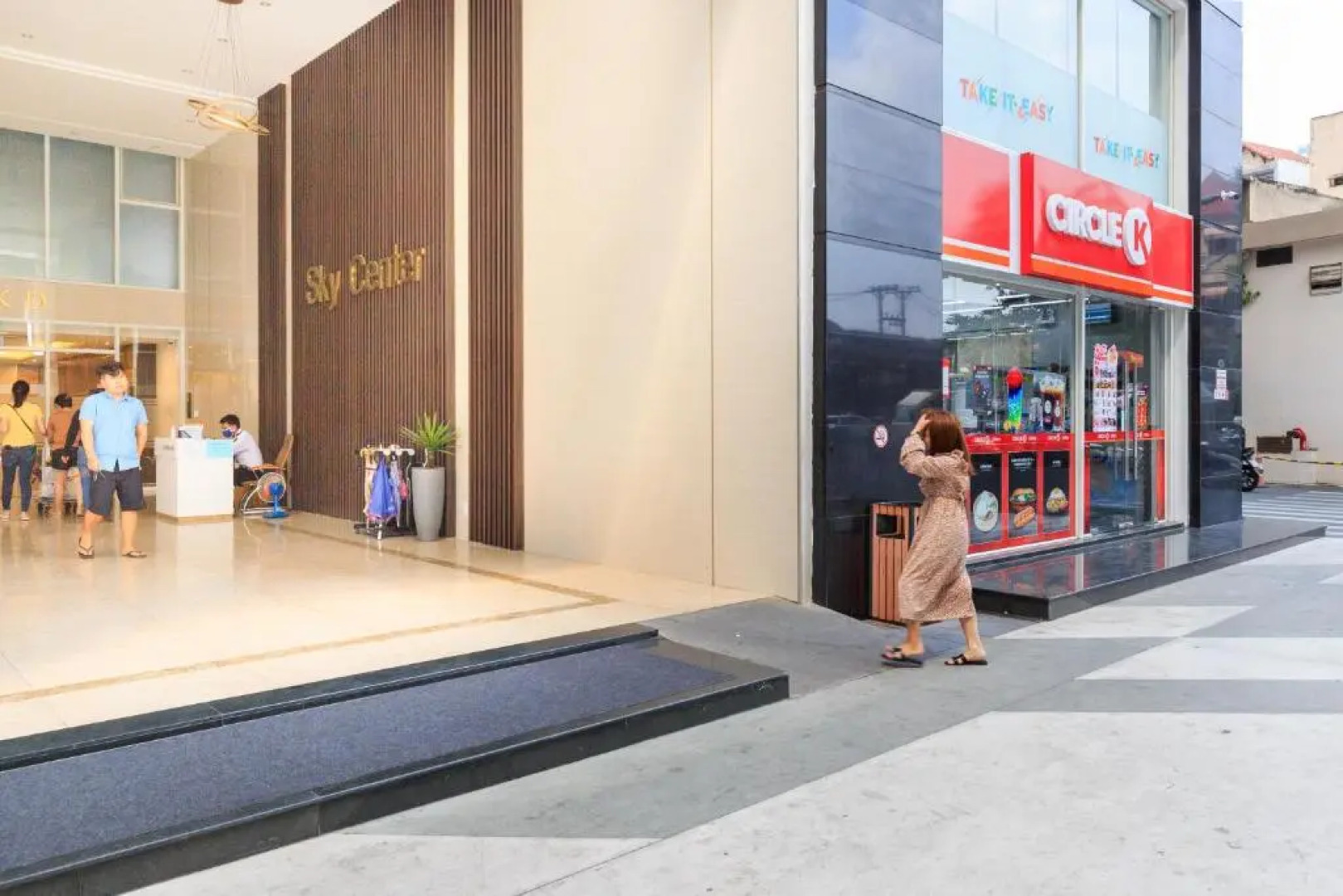 Sky Center Near Airport