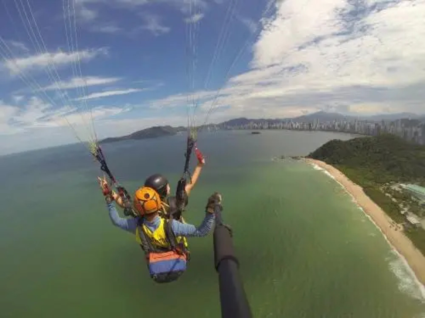 Camburiu Apartamento Frente al Mar