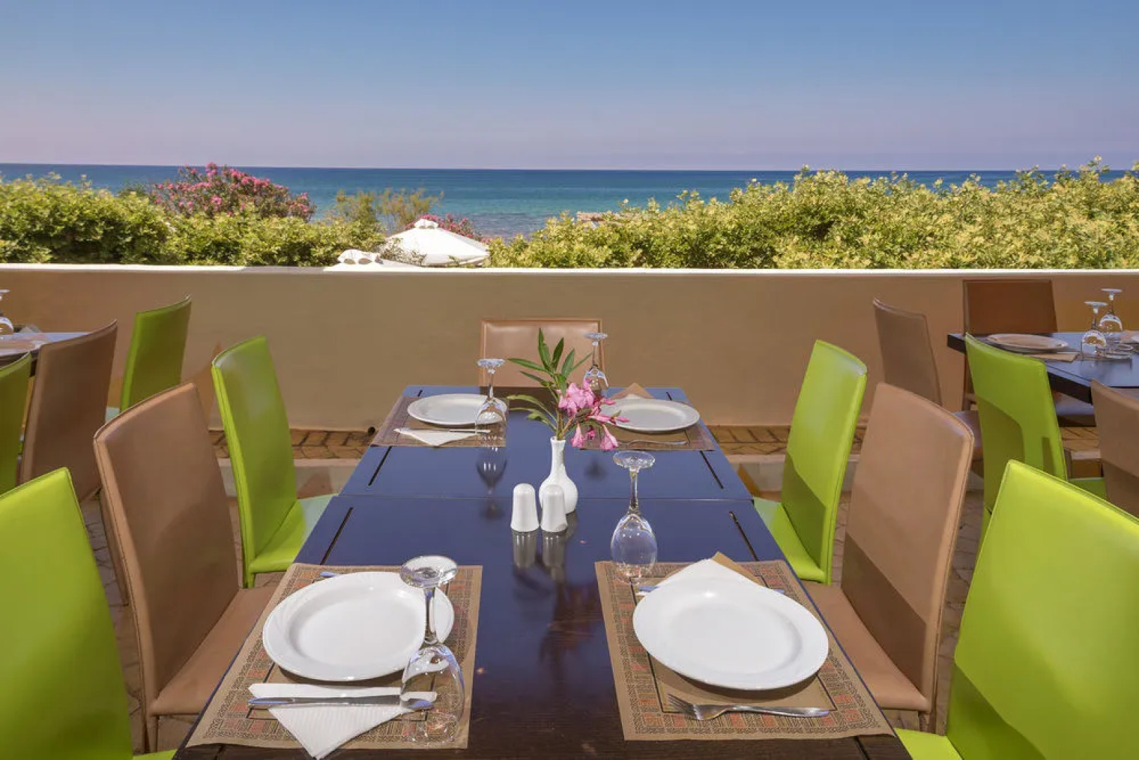 Ninos Grand Beach Resort