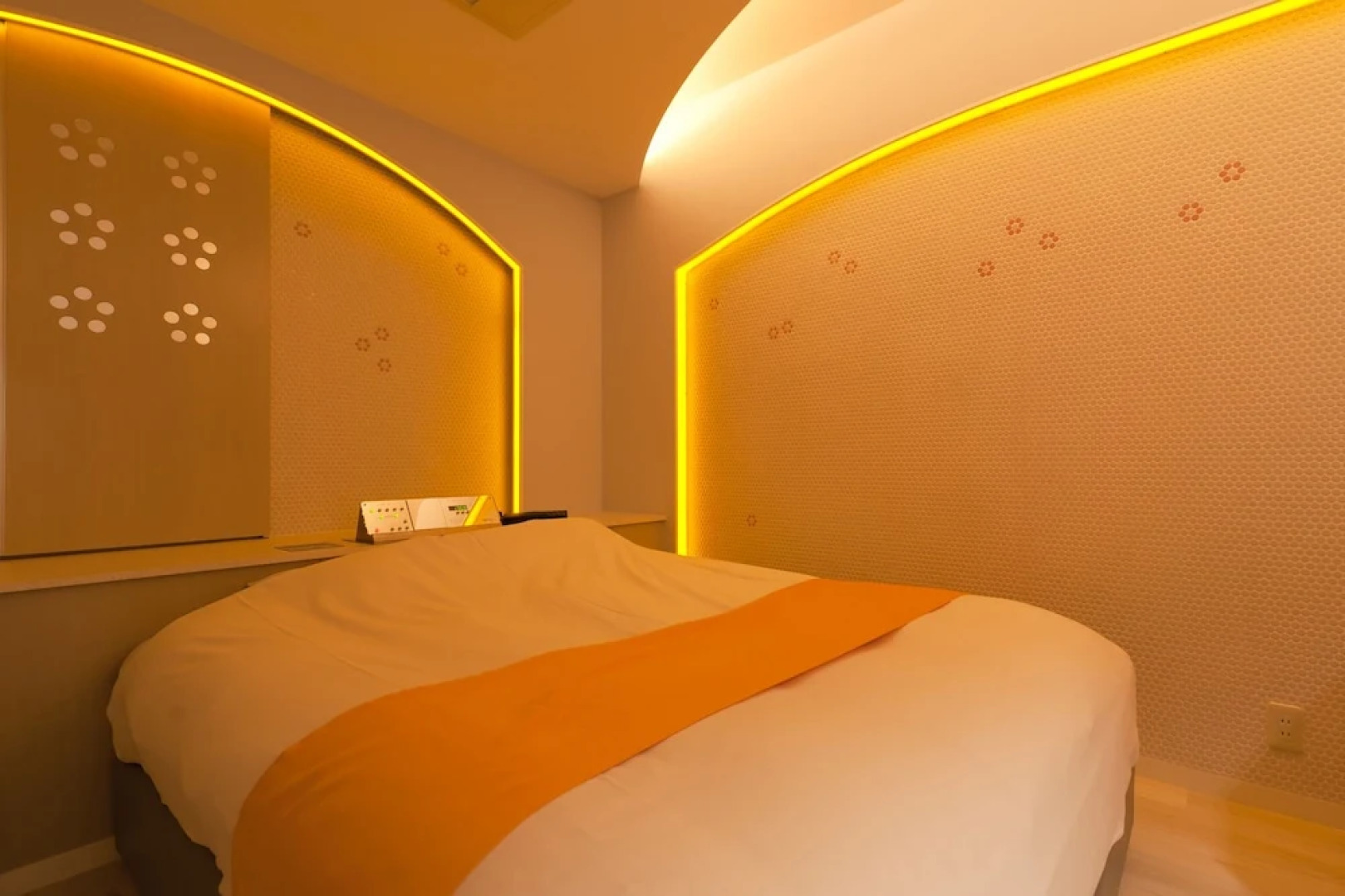 HOTEL IRIS - Adult Only