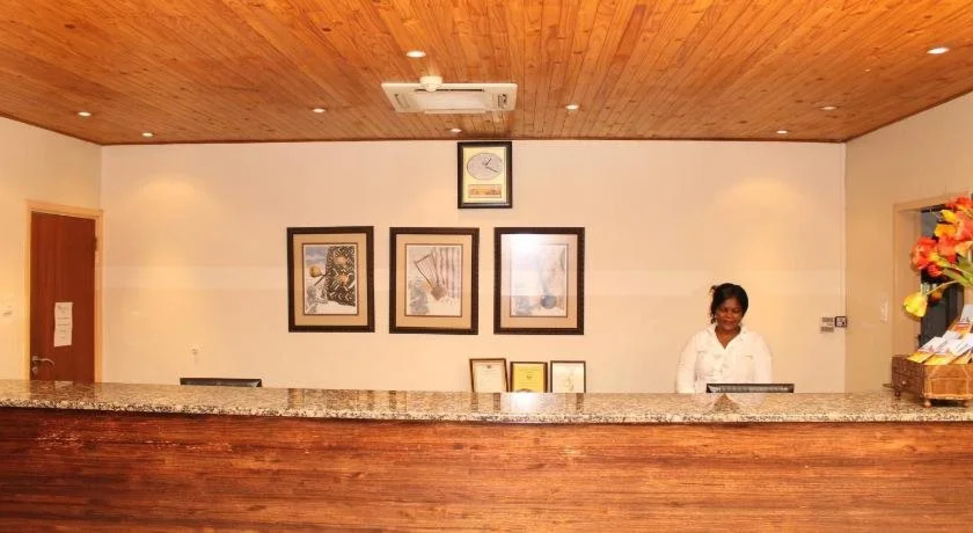 The George Hotel