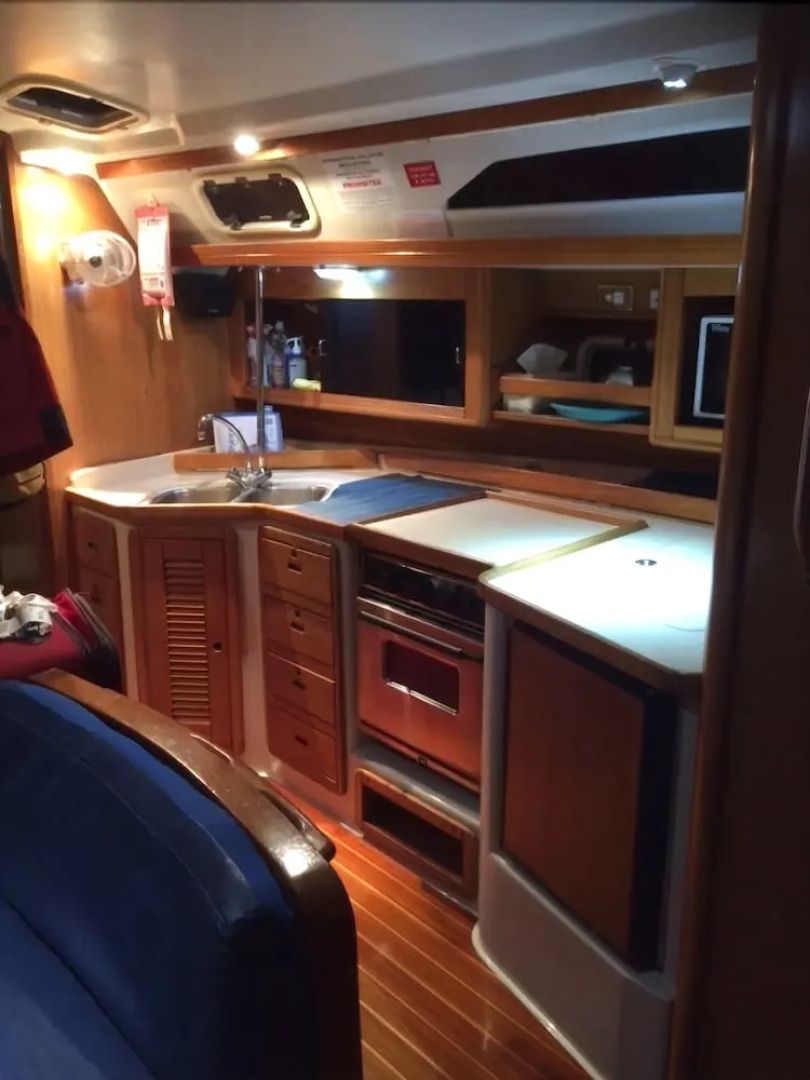 Sailtas - Sailing Charters to Bruny Island - Adults Only