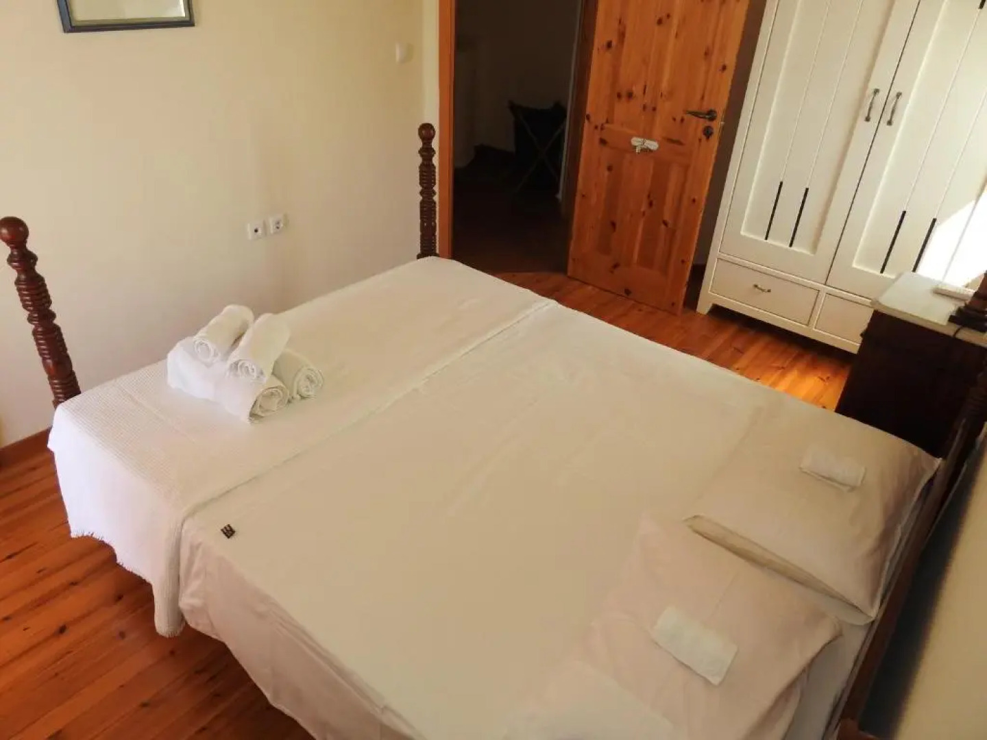 Konstantinos Nautilos Residence