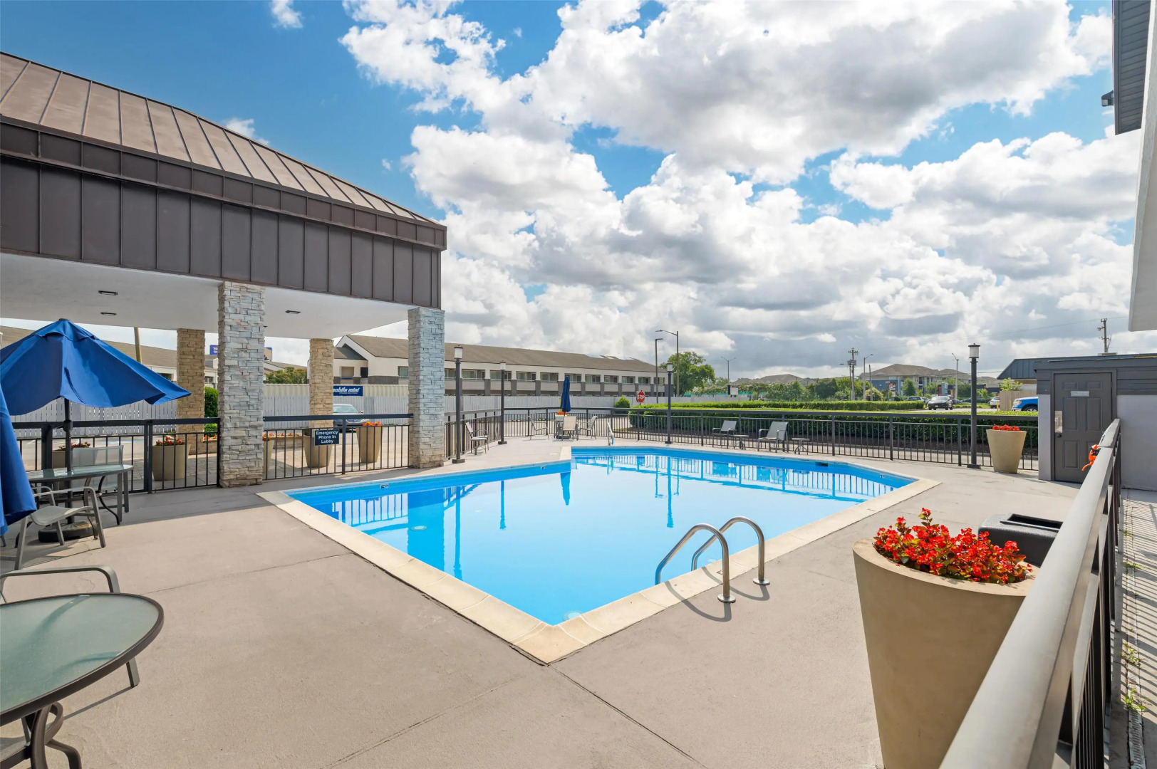 Best Western Center Inn