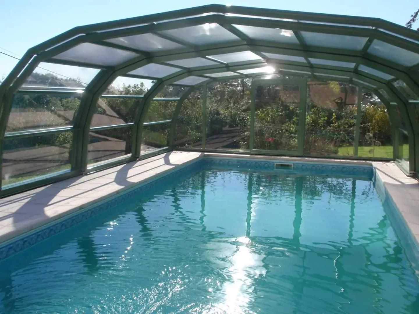 Hébergements Insolites en cabanes